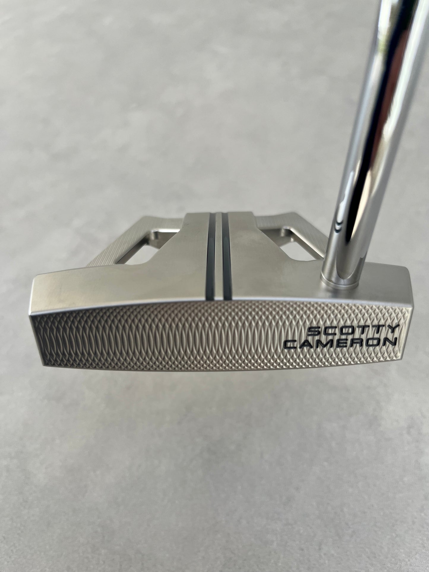 Scotty Cameron Phantom 9 Putter — 34”