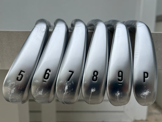 Callaway Apex Ai200 iron set 5-PW NS Pro Modus3 Tour 105 Stiff brand new Kurabu Golf