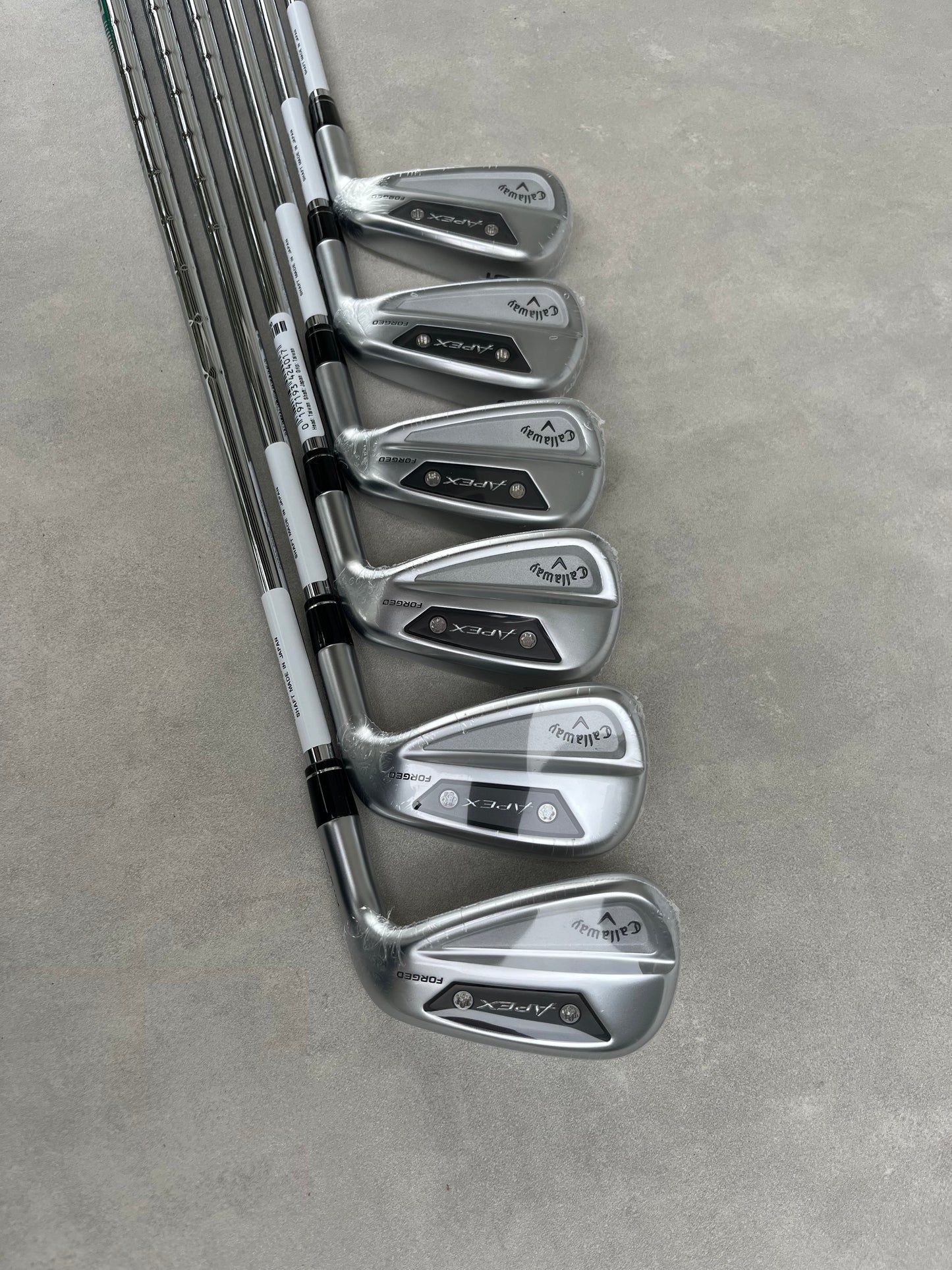 Callaway Apex Ai300 Iron Set — 5-PW | NS Pro 950GH Neo (S)